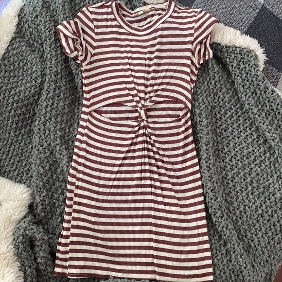 PacSun LA Hearts Red White Cut Out Dress - Picture 2 of 3